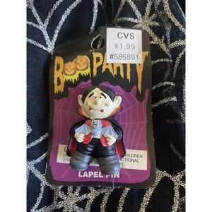 Halloween Vintage 1997 CVS Boo Party HALLOWEEN LAPEL PIN #586891 Dracula